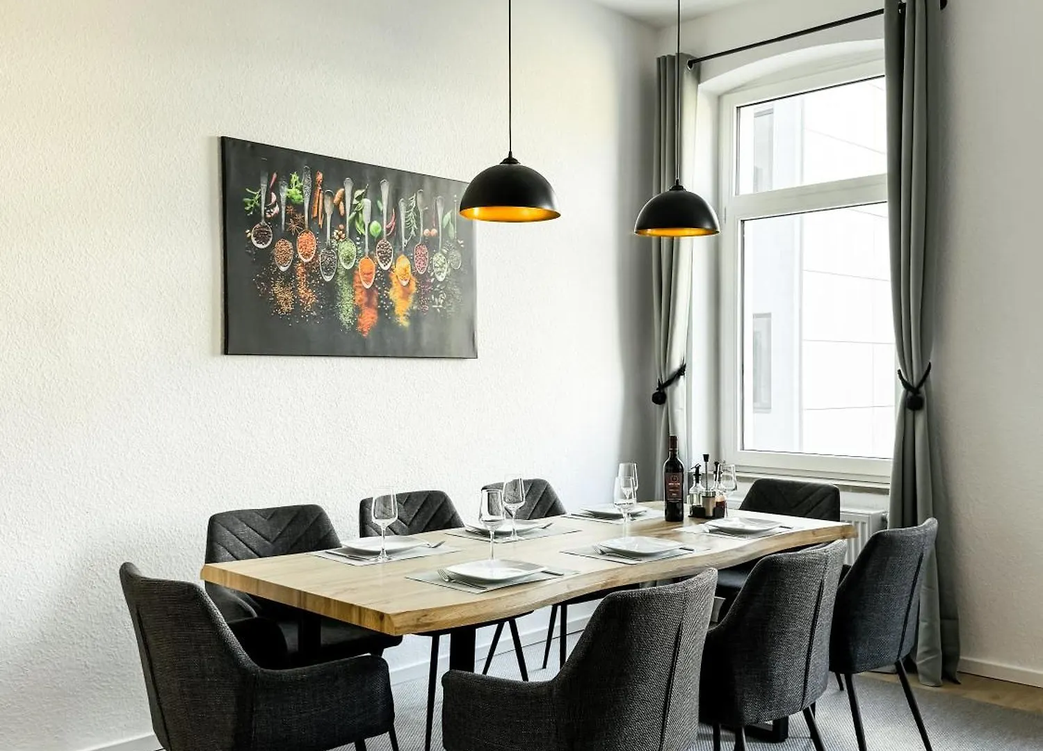 Stobbe Stays I Zentral I Parkplatz I Kingsize I 116Qm Hannover Apartment